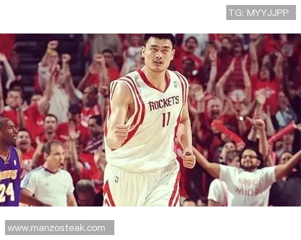 姚明在电影中的精彩瞬间与篮球传奇的完美结合 姚明在电影中的精彩瞬间与篮球传奇的完美结合