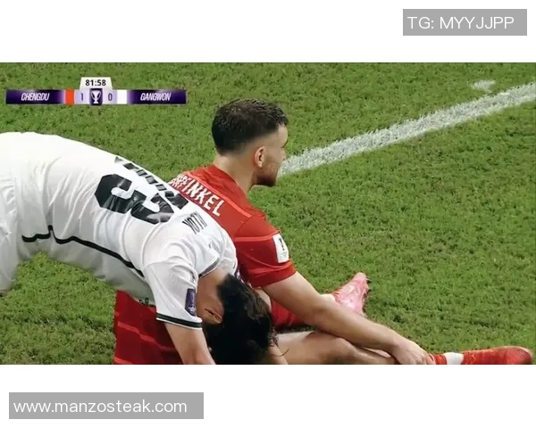 英超焦点战马竞与那不勒斯互交白卷意外结果引发全场热议 英超焦点战马竞与那不勒斯互交白卷意外结果引发全场热议