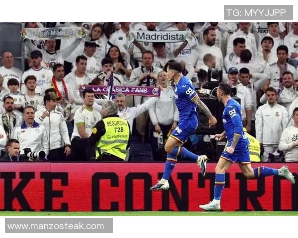 西甲惊天逆转波尔图主场6比2狂胜皇马帽子戏法引爆全场 西甲惊天逆转波尔图主场6比2狂胜皇马帽子戏法引爆全场